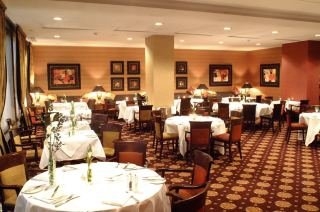 Imagen del bar/restaurante del Hotel Swallow Stockton. Foto 2