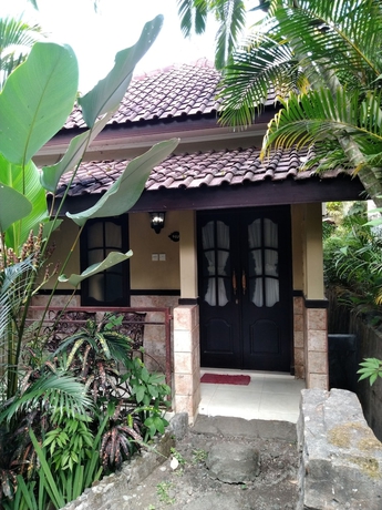 Imagen de la habitación del Hotel Swaloh Hill Resort. Foto 13