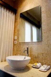 Imagen de la habitación del Hotel Swan Keramas Bali Villas. Foto 3