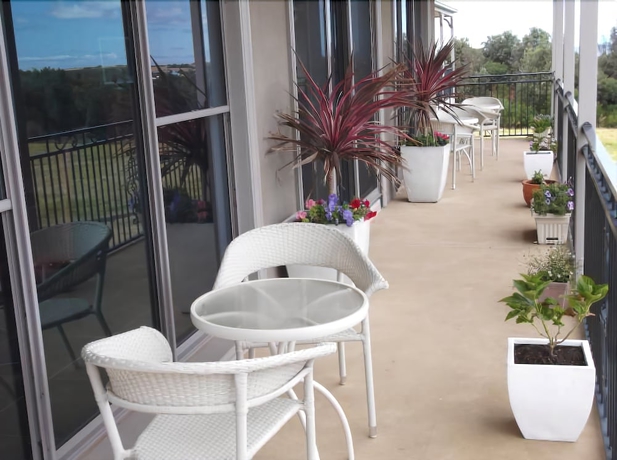 Imagen de los exteriores del Hotel Swan Lake Guest House. Foto 13