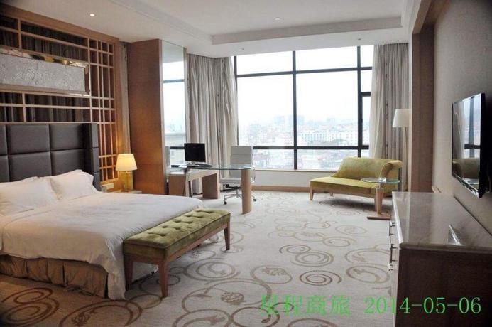 Imagen general del Hotel Swan Lake Hotel. Foto 2