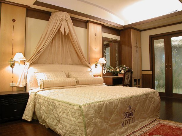 Imagen de la habitación del Hotel Swan Lake, TAOYUAN. Foto 8