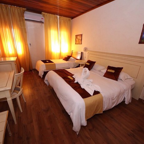 Imagen de la habitación del Hotel Swan's Cay. Foto 4