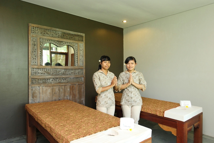 Imagen de los interiores del Hotel Swarapadi Villa. Foto 12