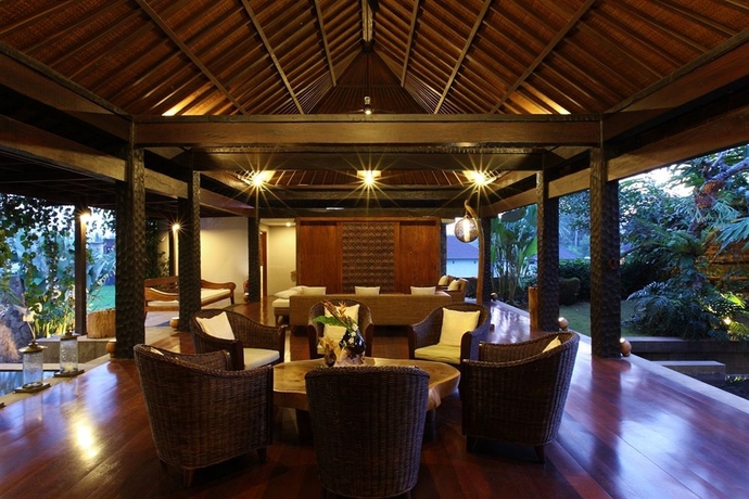 Imagen de los interiores del Hotel Swarapadi Villa. Foto 13