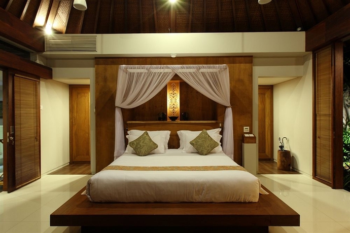 Imagen de la habitación del Hotel Swarapadi Villa. Foto 10