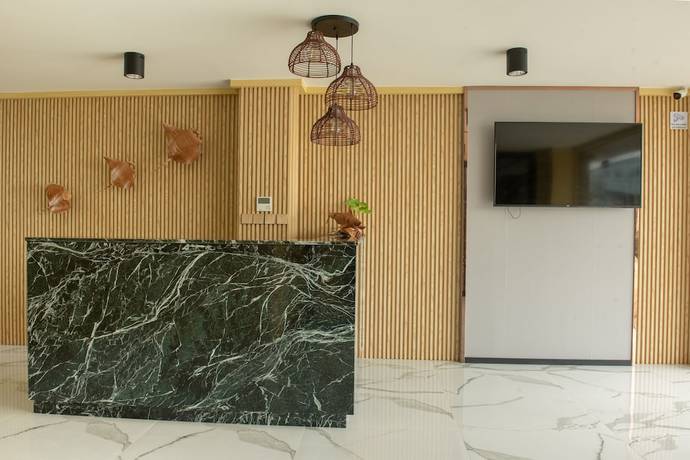 Imagen de los interiores del Hotel Swarn By Hawks Hotels. Foto 17