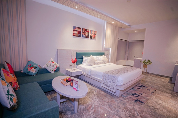 Imagen de la habitación del Hotel Swarn Towers. Foto 6