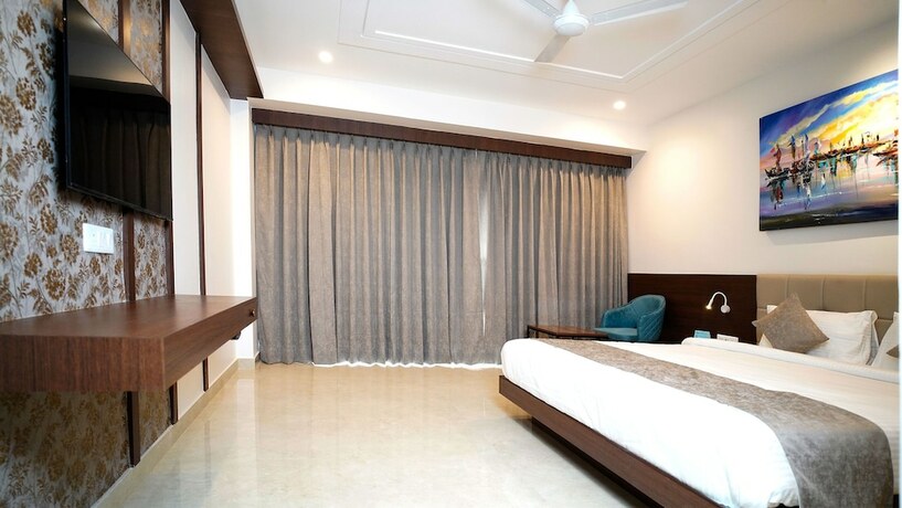 Imagen de la habitación del Hotel Swarna And Resort. Foto 19