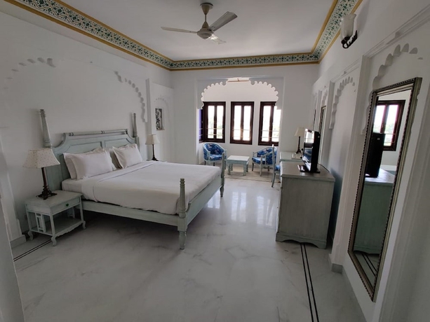 Imagen de la habitación del Hotel Swaroop Vilas - Lake Facing Boutique. Foto 2