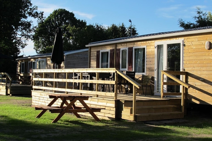 Imagen de los exteriores del Hotel Swecamp J&auml;gersbo - Camping and Stugor. Foto 15