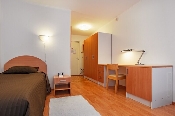 Imagen de la habitación del Hotel Swedish Village. Foto 21