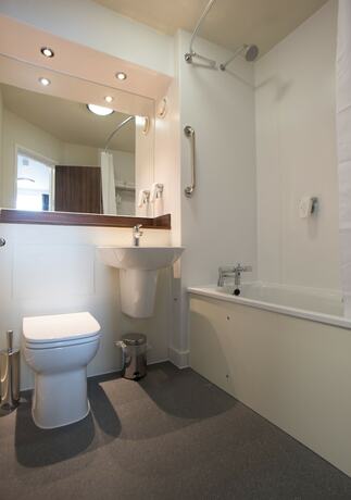 Imagen de la habitación del Hotel Sweet Chestnut, Dunfermline by Marston\'s Inns. Foto 15