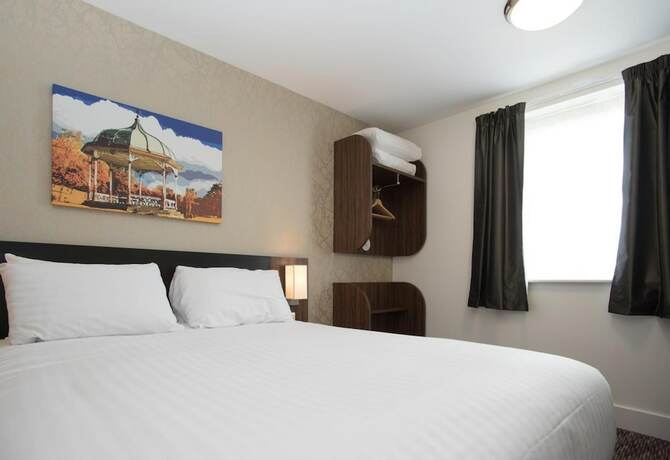 Imagen general del Hotel Sweet Chestnut, Dunfermline by Marston\'s Inns. Foto 10