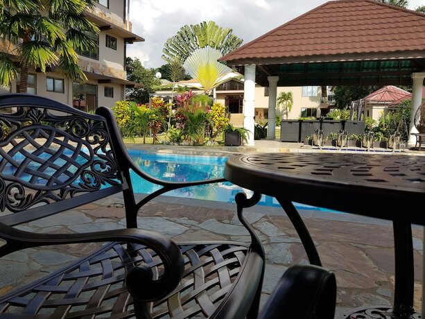 Imagen general del Hotel Sweet Garden. Foto 8