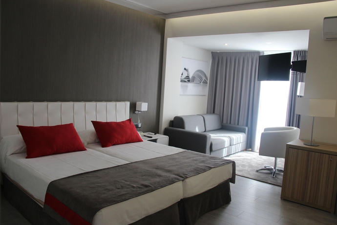 Imagen de la habitación del Hotel Sweet Renasa. Foto 5