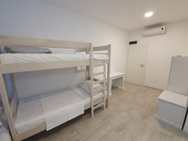 Imagen de la habitación del Hotel Sweet Spot Hostel. Foto 11