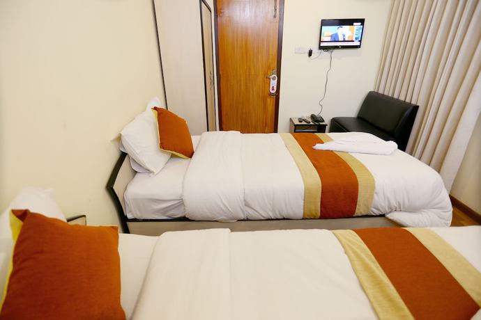 Imagen de la habitación del Hotel Sweet Town. Foto 6