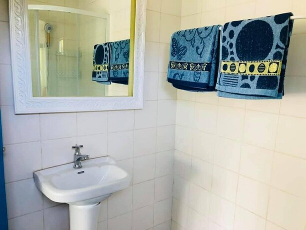 Imagen de la habitación del Hotel Sweet Water Resort. Foto 19
