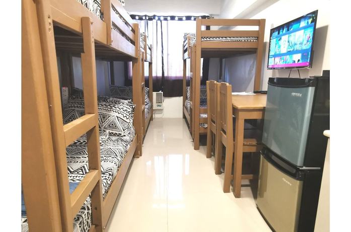 Imagen de la habitación del Hotel SweetSuites at Pine Crest New Manila. Foto 6