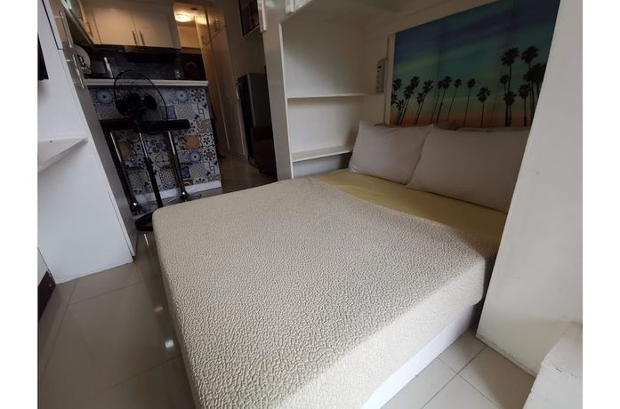 Imagen de la habitación del Hotel SweetSuites at Pine Crest New Manila. Foto 18