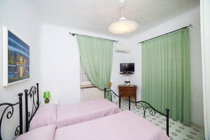 Imagen de la habitación del Hotel Sweetposeidon. Foto 8