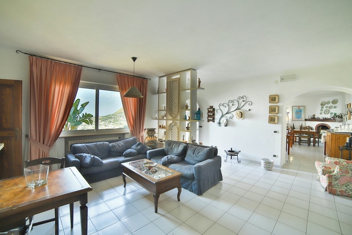 Imagen de los interiores del Hotel Sweetposeidon. Foto 15