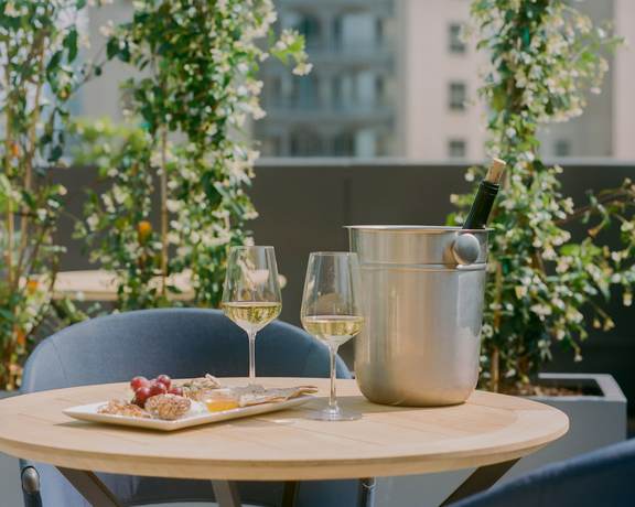 Imagen de la habitación del Hotel Swexan. Foto 12