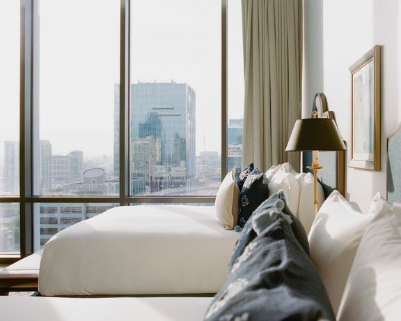 Imagen de la habitación del Hotel Swexan. Foto 13