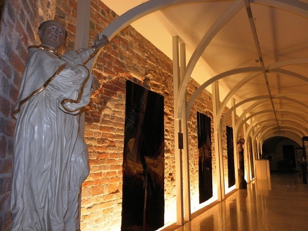 Imagen de los interiores del Hotel Swietego Norberta. Foto 9