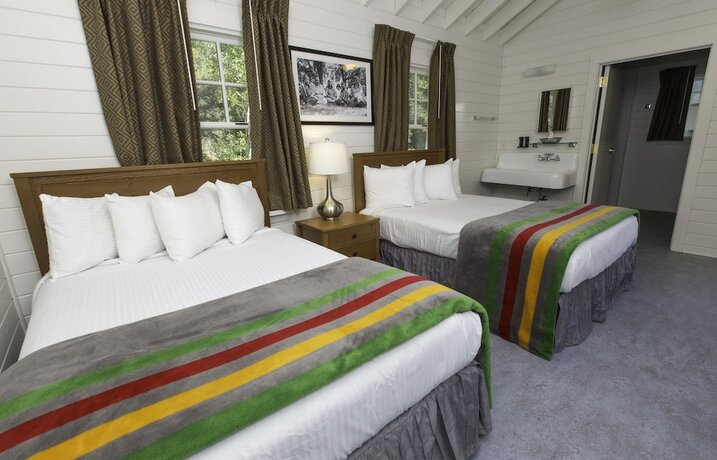 Imagen general del Hotel Swiftcurrent Motor Inn And Cabins - Inside The Park. Foto 9