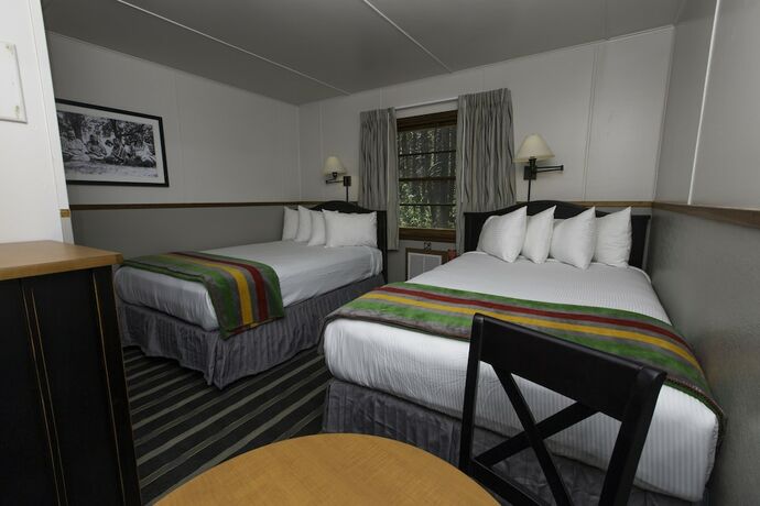Imagen de la habitación del Hotel Swiftcurrent Motor Inn And Cabins - Inside The Park. Foto 15