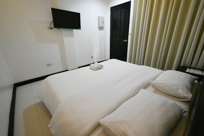 Imagen de la habitación del Hotel Swiftlets Inn. Foto 39