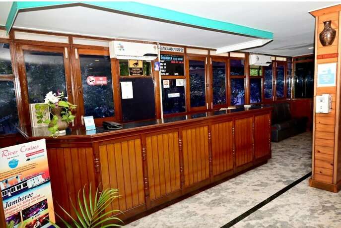Imagen general del Hotel Swim Sea Beach Resort. Foto 3