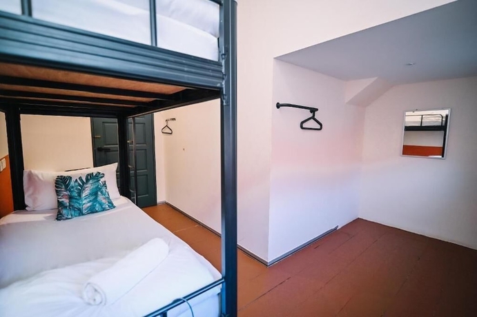 Imagen de la habitación del Hotel Swing and Pillows @ 75 Chulia St, Georgetown Penang. Foto 15