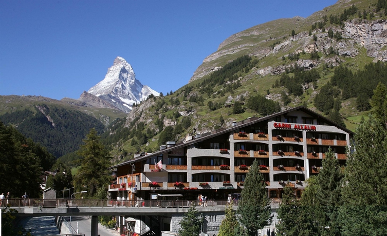 Imagen general del Hotel Swiss Alpine Allalin. Foto 1