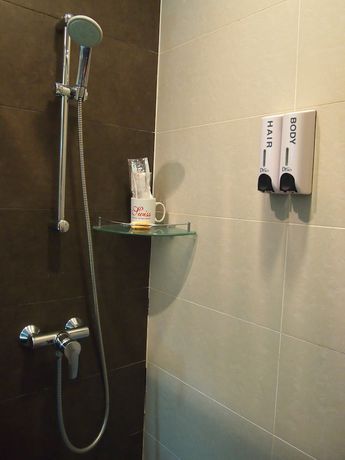 Imagen de la habitación del Hotel Swiss Apartment. Foto 3
