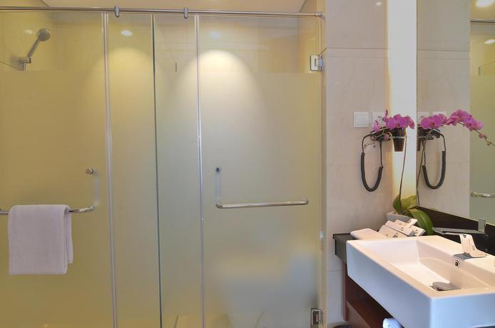 Imagen general del Hotel Swiss Belresort Watu Jimbar. Foto 16