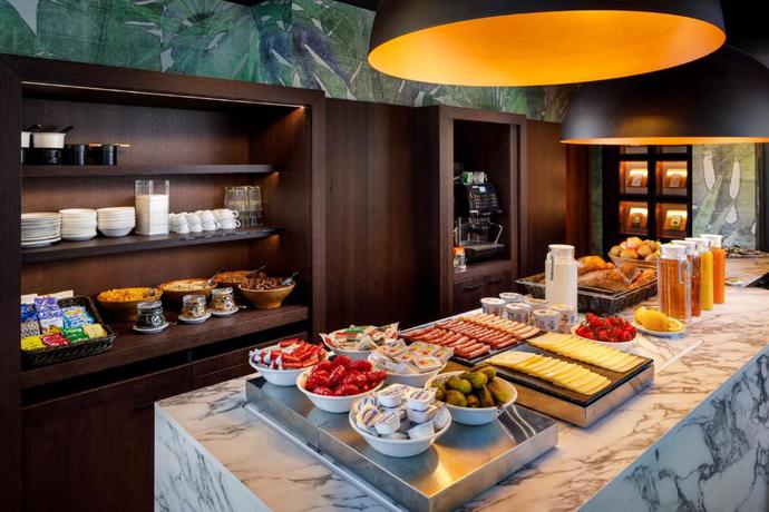 Imagen del bar/restaurante del Hotel Swiss Chocolate By Fassbind. Foto 3