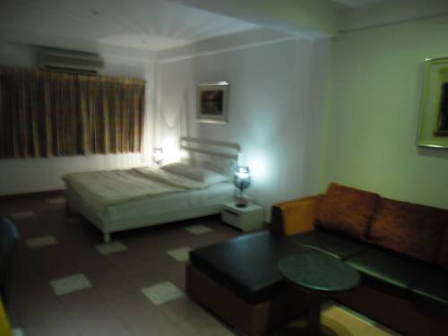 Imagen de la habitación del Hotel Swiss Food Restaurant And. Foto 6