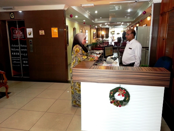 Imagen de los interiores del Hotel Swiss Garden At Suria. Foto 14
