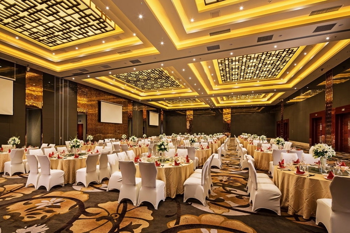 Imagen de los interiores del Hotel Swiss Grand Nanchang. Foto 11