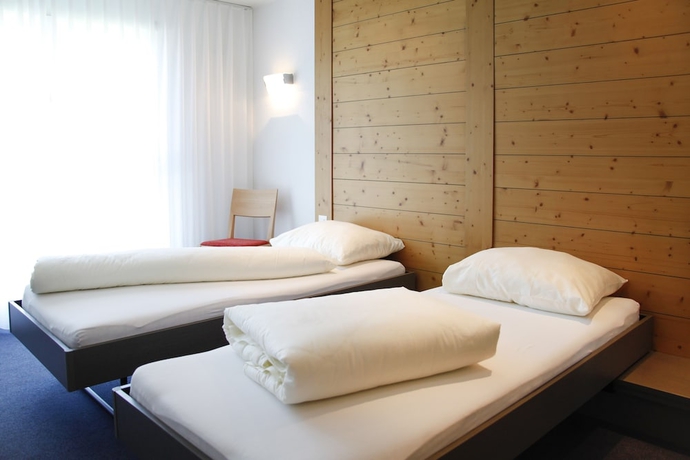 Imagen de la habitación del Hotel Swiss Heidi. Foto 11