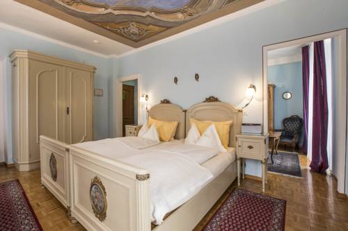 Imagen de la habitación del Hotel Swiss Historic & Garten Villa Carona. Foto 13