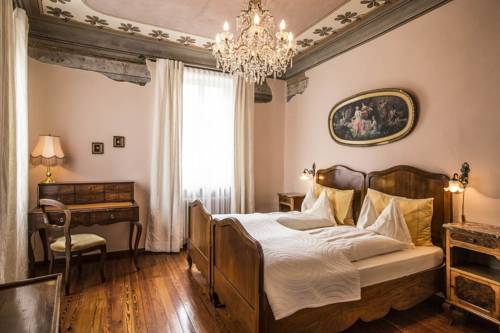 Imagen de la habitación del Hotel Swiss Historic & Garten Villa Carona. Foto 15