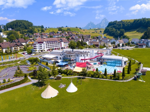 Imagen general del Hotel Swiss Holiday Park Resort. Foto 1