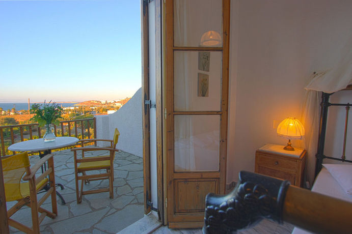 Imagen de los exteriores del Hotel Swiss Home. Foto 10