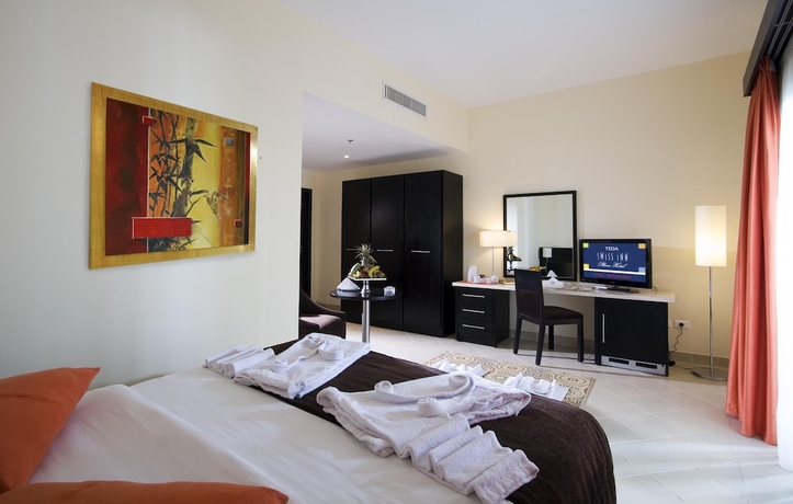 Imagen de la habitación del Hotel Swiss Inn Teda and Aquapark. Foto 11