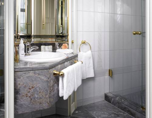 Imagen de la habitación del Hotel Swiss, KREUZLINGEN. Foto 5