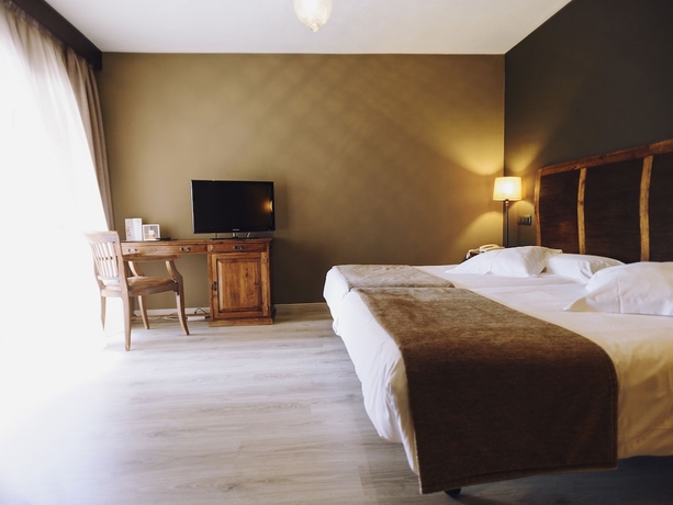 Imagen de la habitación del Hotel Swiss Moraira. Foto 7